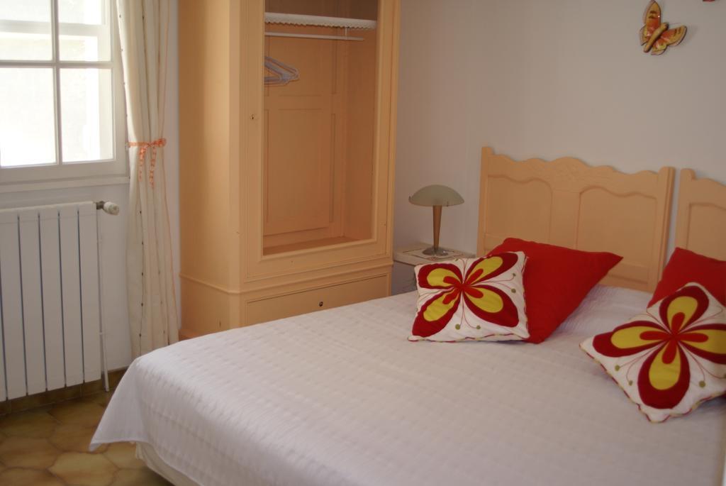 Air Du Temps Bed & Breakfast Ceyreste Bilik gambar